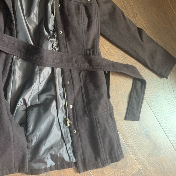 Brown trench coat with belt beautiful sz small - Picture 5 of 6